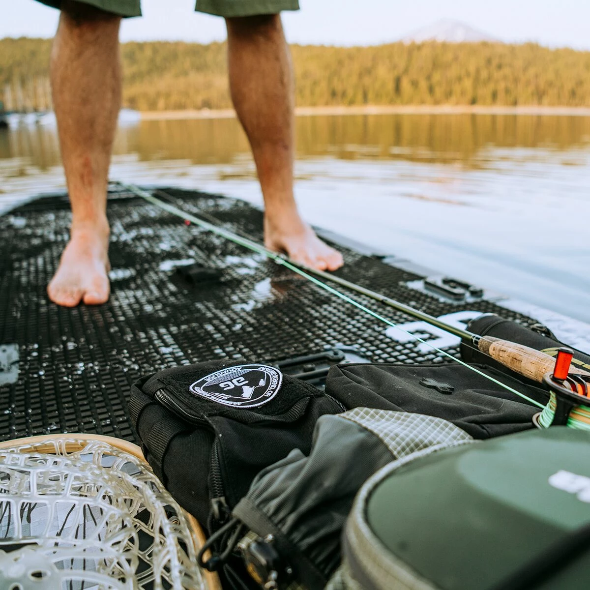 Aquaglide Stand-Up Paddleboards Blackfoot Angler iSUP Package 6 Aquaglide Stand-Up Paddleboards Blackfoot Angler iSUP Package - Image 4
