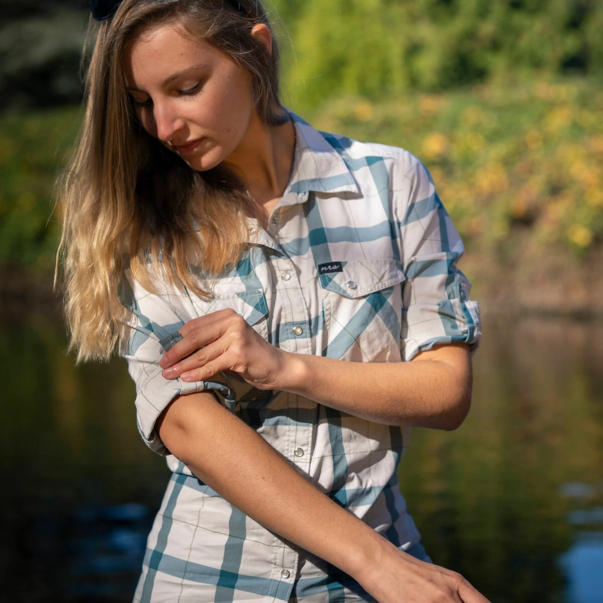 NRS Women's Paddle Tops Guide Long Sleeve Shirt Women's 4 NRS Women's Paddle Tops Guide Long Sleeve Shirt Women's - Image 2