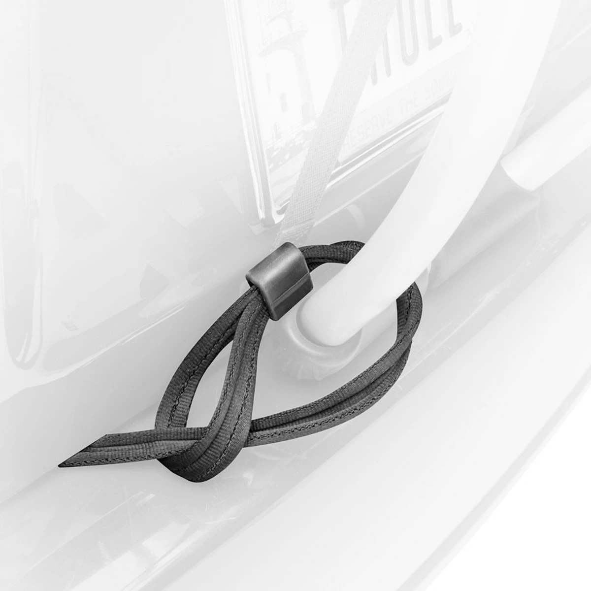 Thule Hitch Mount Accessories Passive Lock Strap 4 Thule Hitch Mount Accessories Passive Lock Strap - Image 2